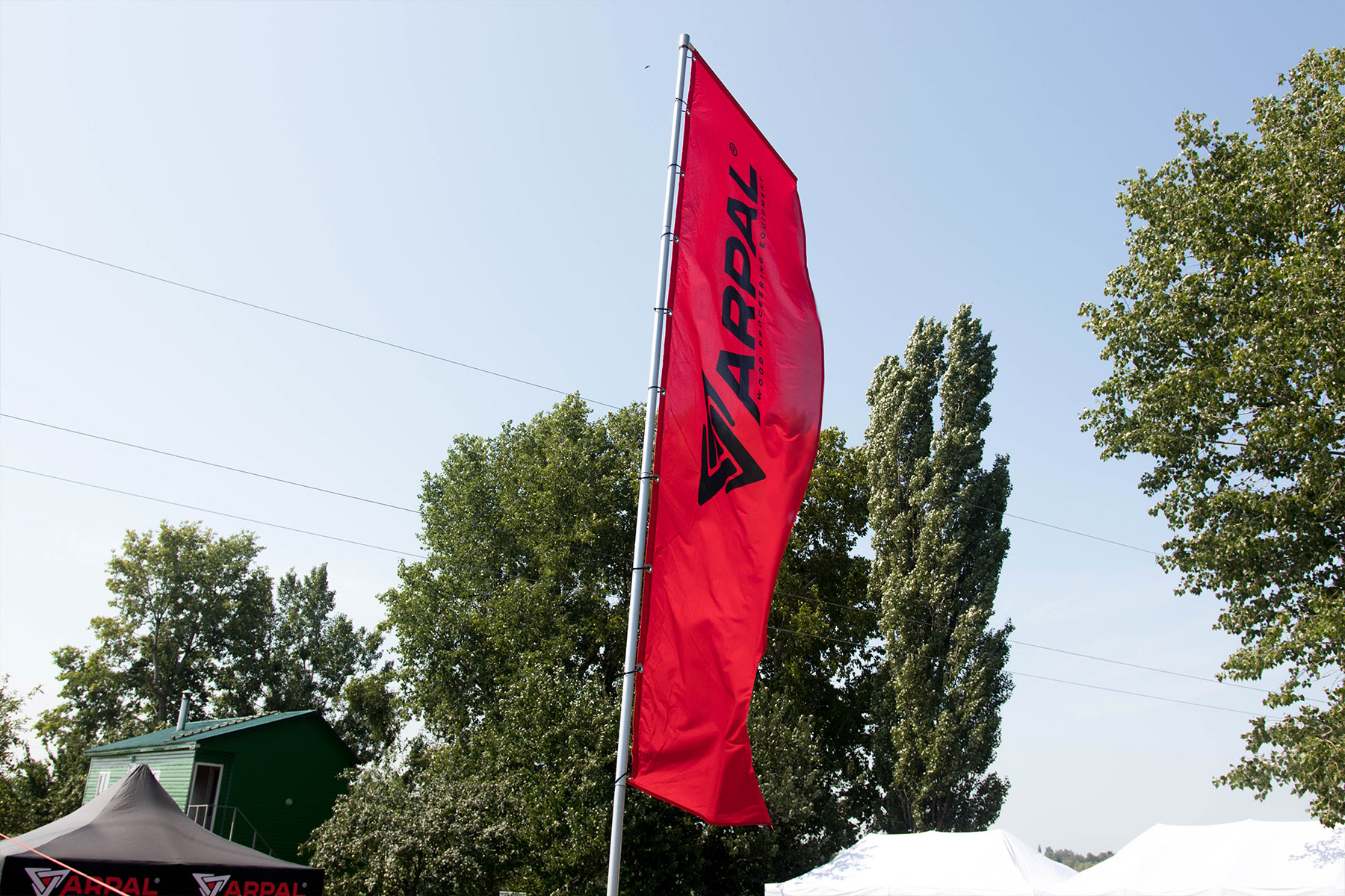 Подрібнювач гілок 2 Подрібнювач гілок, дробілка гілок, дробарка для гілок