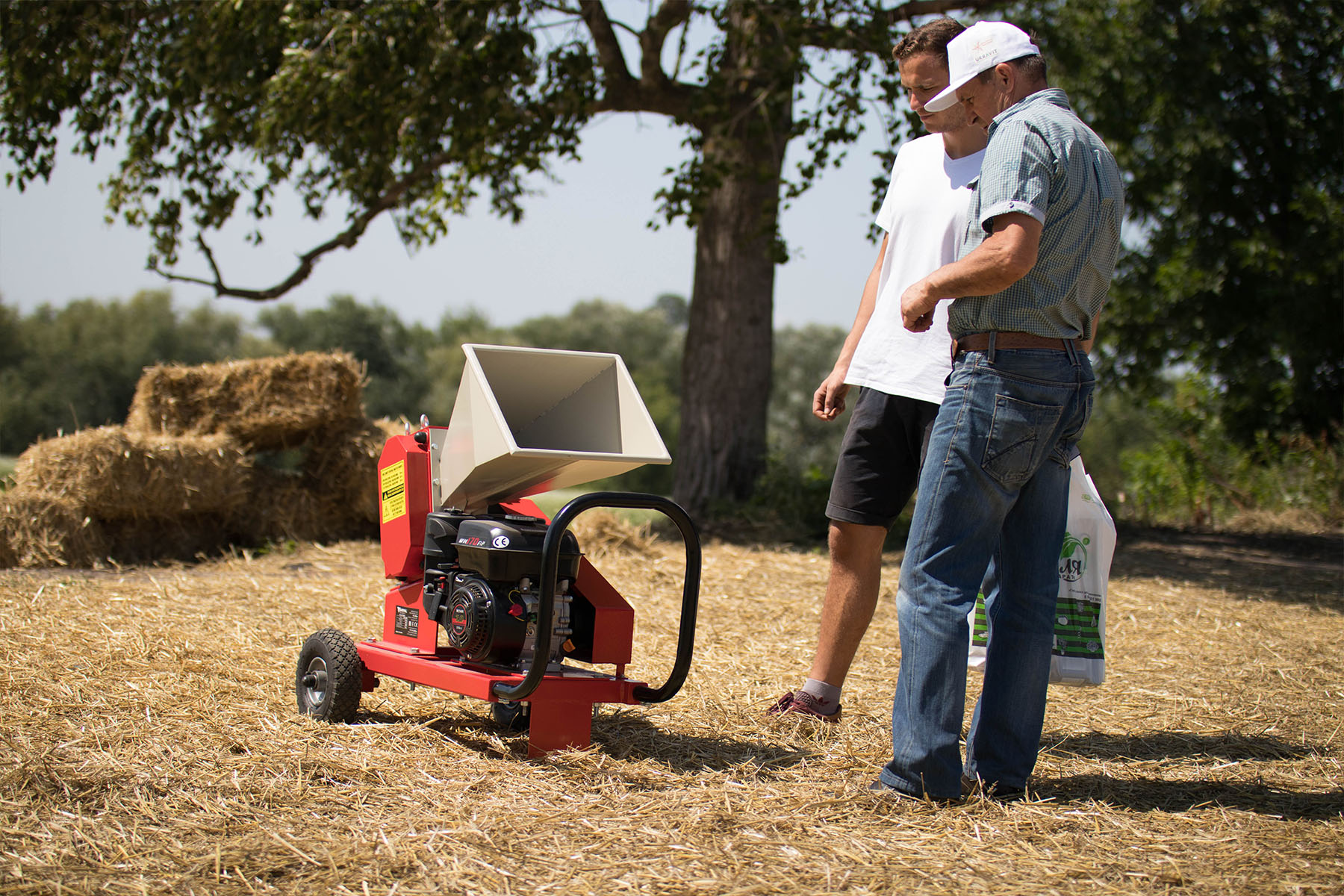 Подрібнювач гілок 4 подрібнювач гілок, дробілка для гілок, дробарка для гілок
