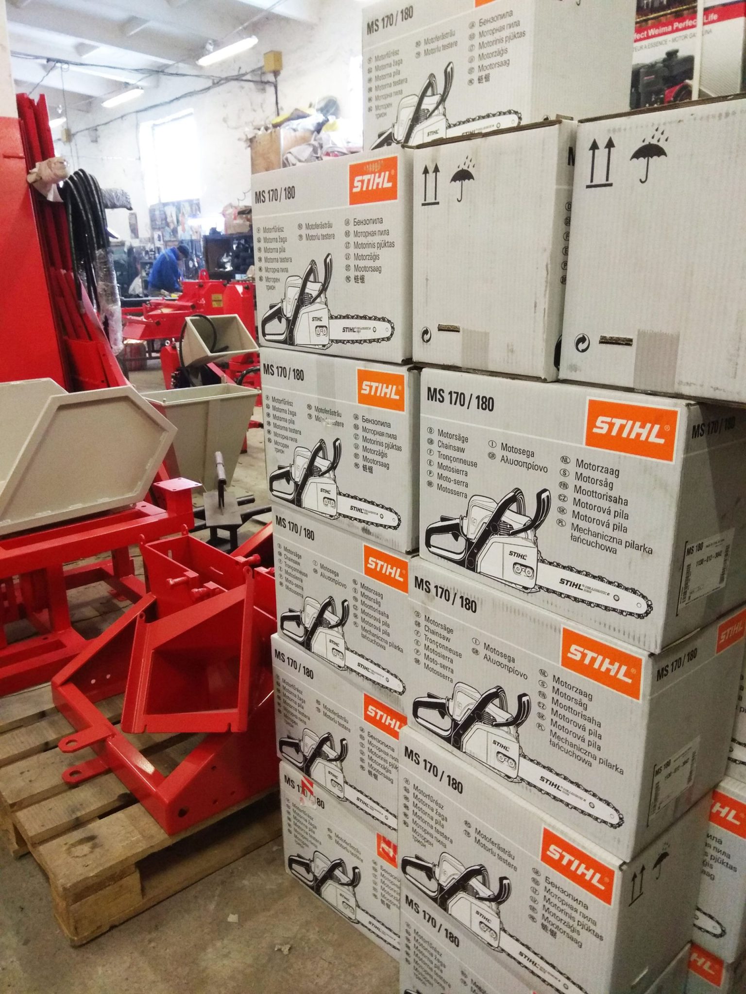 Autumn promotion - a chainsaw as a gift! 2 Autumn promotion - a chainsaw as a gift!