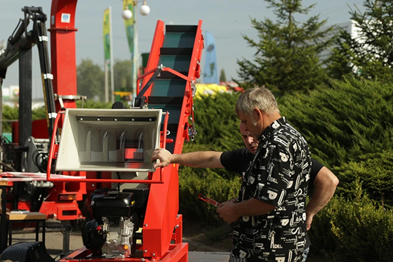 Arpal branch shredders at the AGRO PODOLE 2019 exhibition in Khmelnitsky 1 wood chippers, Wood shredders Arpal
