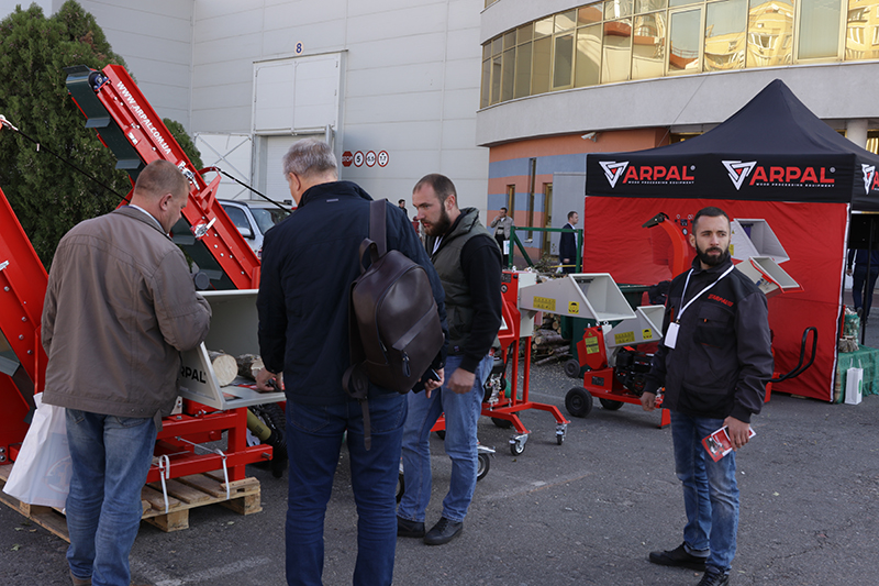 Подрібнювачі гілок ARPAL на виставці LISDEREVMASH-2019 1 Измельчитель веток, щепорез, подрібнювач гілок Arpal