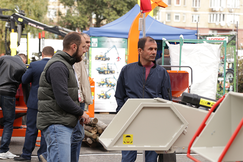 Подрібнювачі гілок ARPAL на виставці LISDEREVMASH-2019 5 Измельчитель веток, щепорез, подрібнювач гілок Arpal