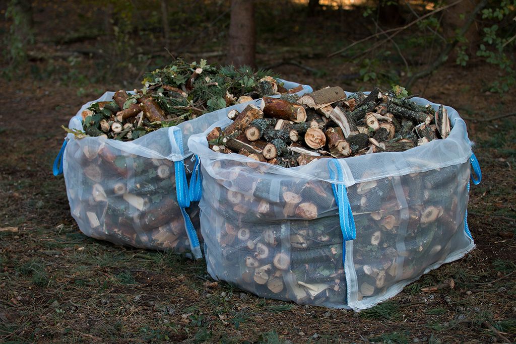 Навіщо потрібна дробарка гілок 2 Гілки порібненні дробаркою